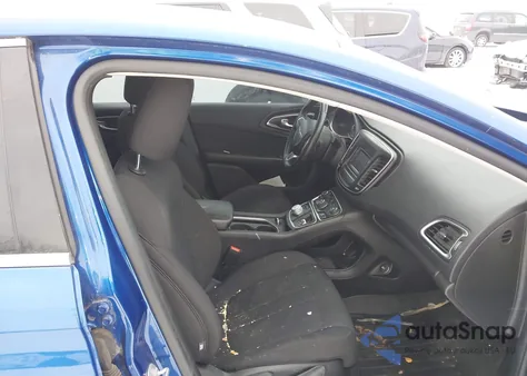 2015 Chrysler 200 Limited z USA, uszkodzony, nr VIN 1C3CCCAB7FN721373